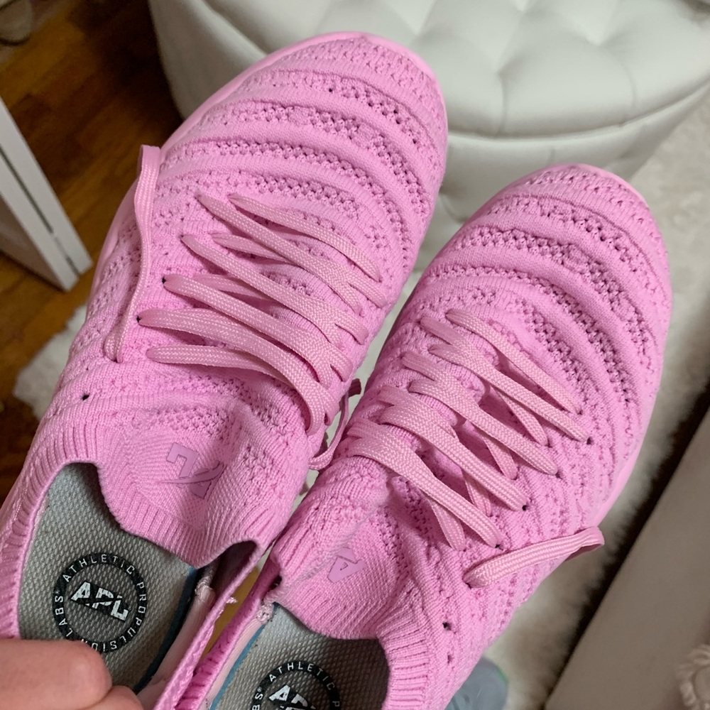 APL tech loom wave